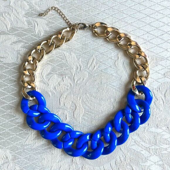 Jewelry - Vintage Gold Tone Chain Necklace Blue Links Chunky Statement Jewelry 90s